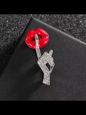 Red Lip & Crystal Hand Brooch